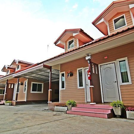 Rojanavee Resort ناخون نايوك المظهر الخارجي الصورة
