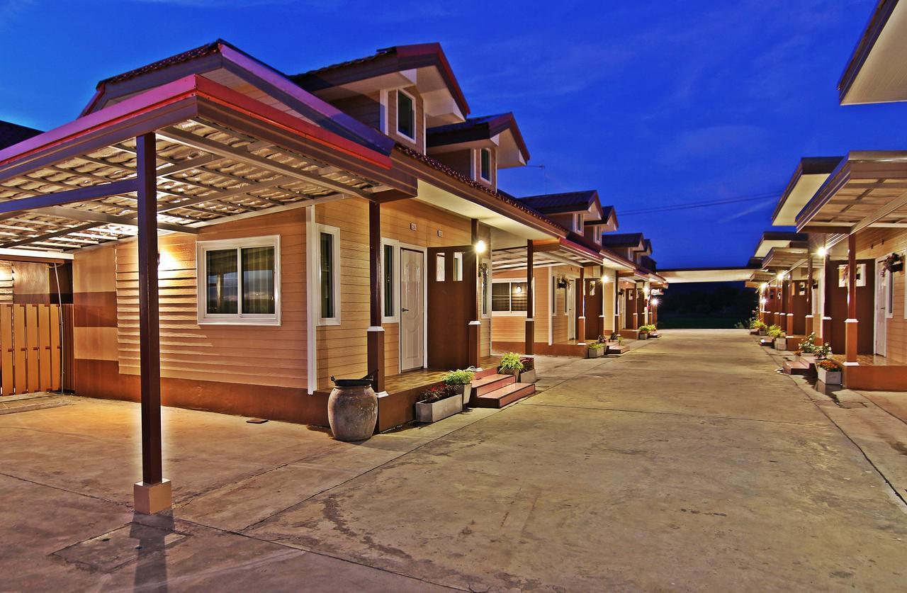 Rojanavee Resort ناخون نايوك المظهر الخارجي الصورة